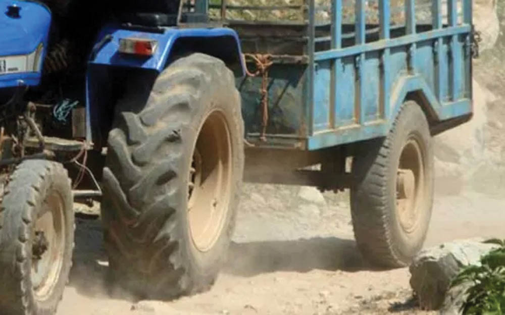 धरानमा ट्याक्टरबाट खसेर मृत्यु