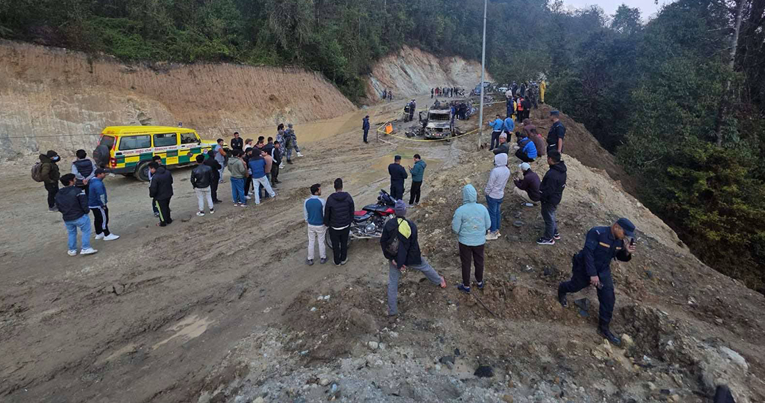 बिजुलीको पोलबाट लत्रिएको तारले लियो चार जनाको ज्यान