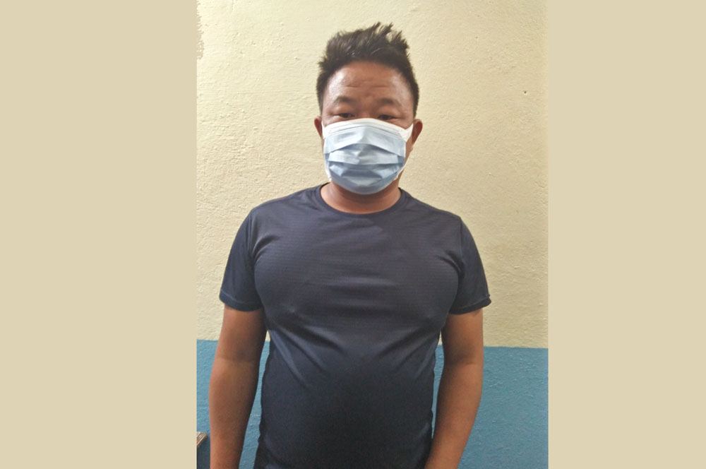 युवतीलाई जबरजस्ती करणी गरेको आरोपमा वडाध्यक्ष समातिए