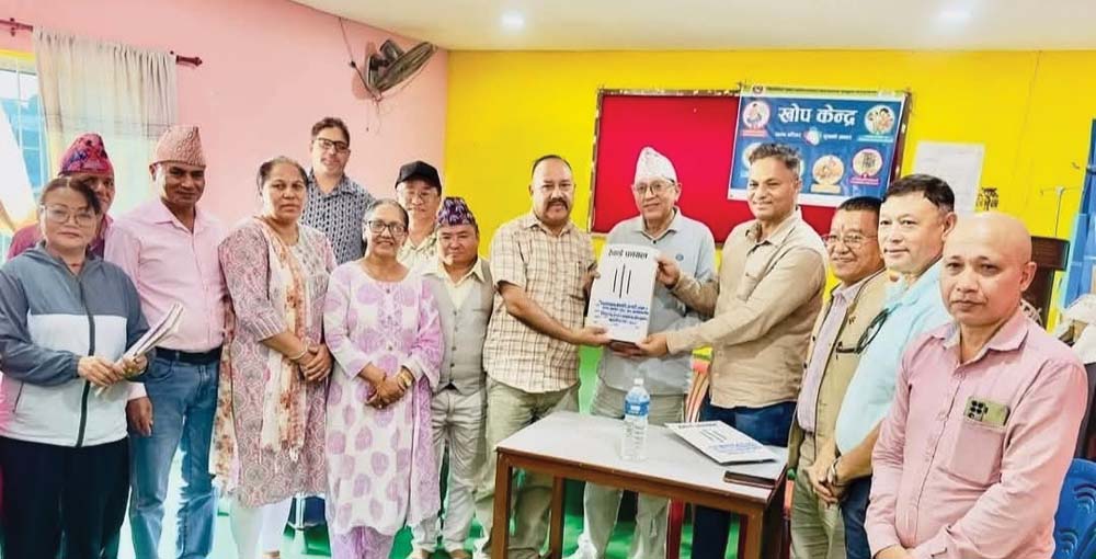 धरानमा १३ नं. वडाबासीलाई निःशुल्क रगत र एम्बुलेन्स सेवा  